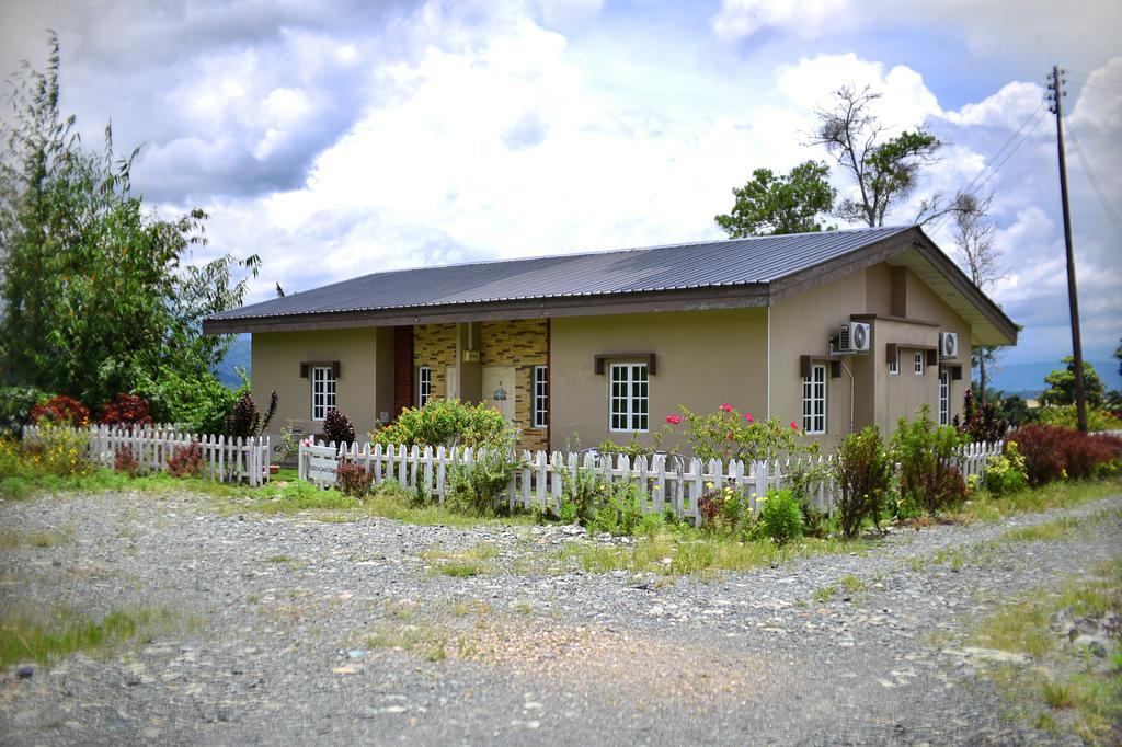 Sabah Tea Resort Ранау Экстерьер фото